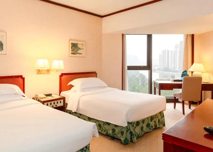 Shenzhen Felicity Hotel, Luohu Railway Station